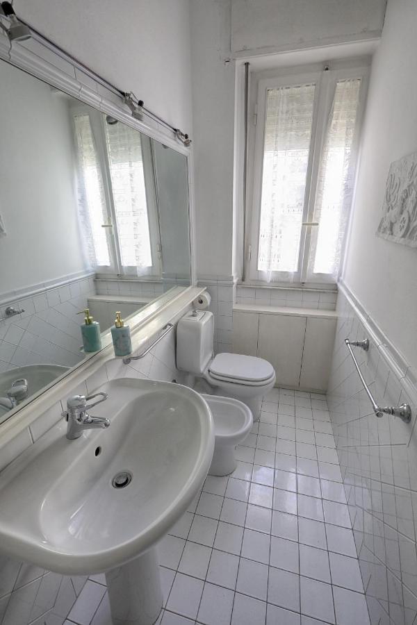 Ferienwohnung A Due Passi Dal Mare Lido di Camaiore Exterior foto